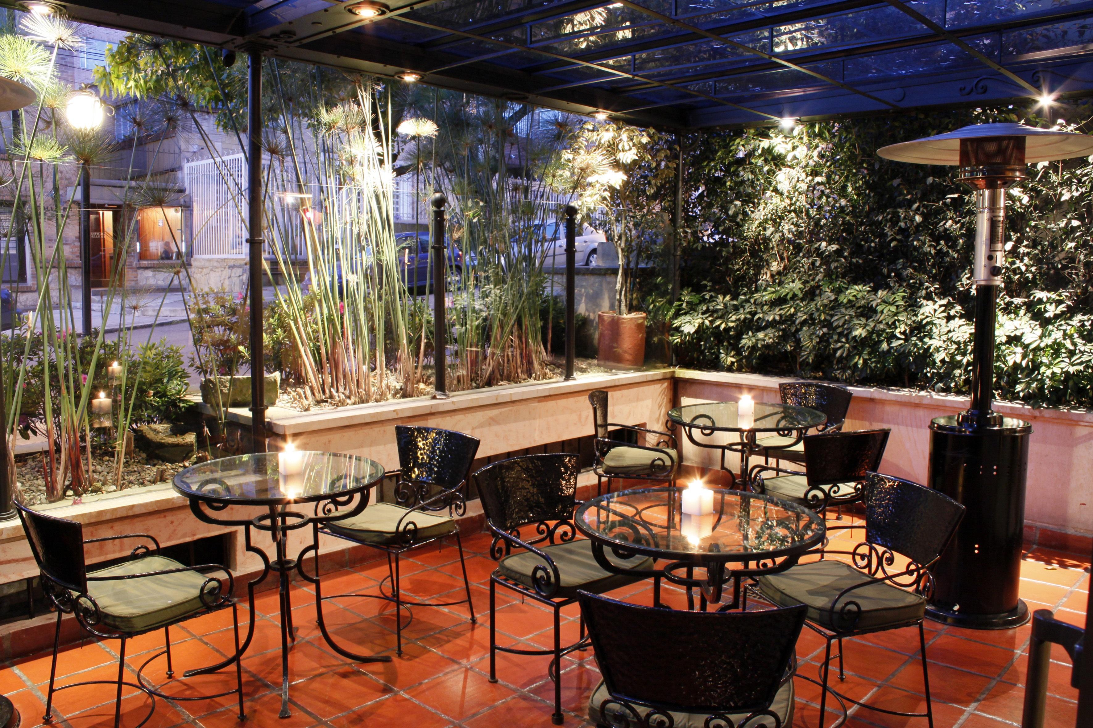 Hotel Estelar Suites Jones Bogotá Restoran fotoğraf
